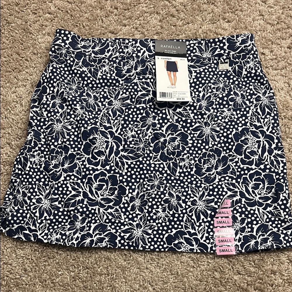Rafaella Navy and White Floral Skort sz S